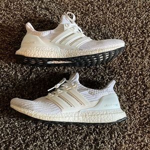 Adidas Ultra Boost - size 9.5